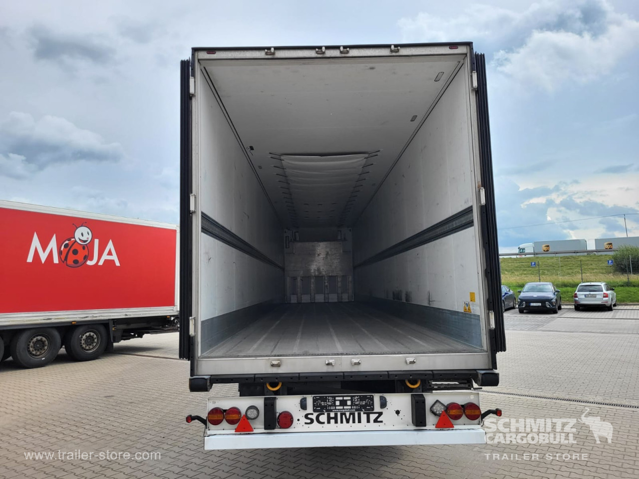 Schmitz Cargobull Reefer flowertransport 