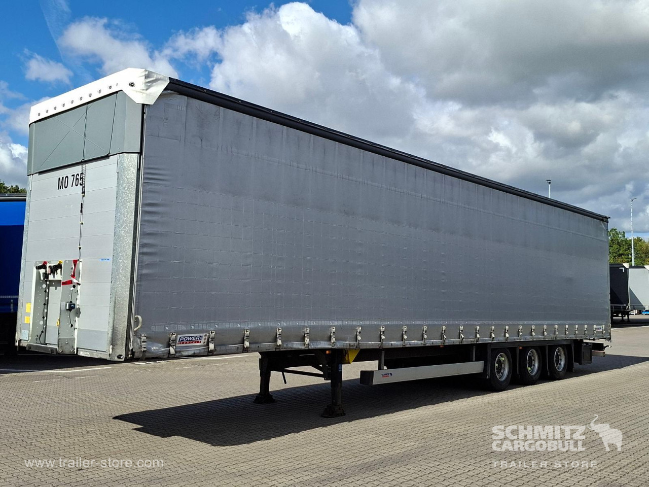 Schmitz Cargobull Curtainsider Mega 