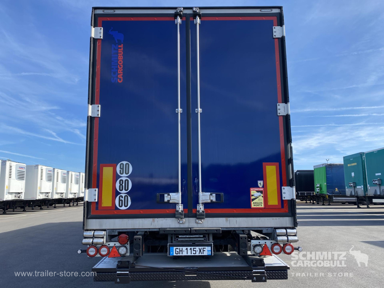 Schmitz Cargobull Semitrailer Reefer Standard Hayon 