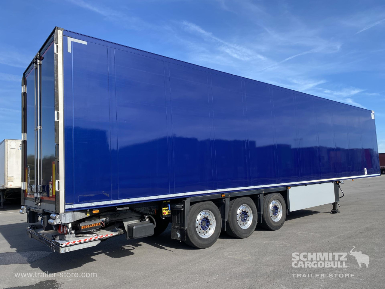 Schmitz Cargobull Semitrailer Reefer Standard Hayon 