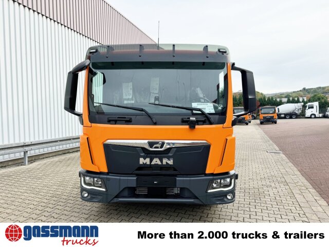 MAN TGL 12.220 4x2 BL CH 