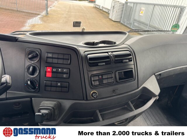 Mercedes Benz Atego 1221 K 4x2, 2x AHK 