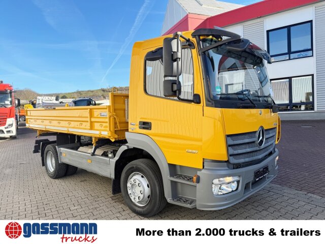 Mercedes Benz Atego 1221 K 4x2, 2x AHK 
