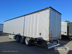 Schmitz Cargobull Curtainsider Standard Getränke 