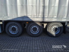 Schmitz Cargobull Curtainsider Standard Getränke 