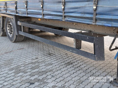 Schmitz Cargobull Curtainsider Mega 