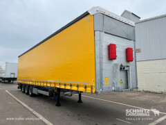 Schmitz Cargobull Curtainsider Mega 