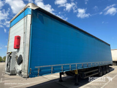 Schmitz Cargobull Semitrailer Curtainsider Standard Hayon 