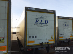 FRUEHAUF Semitrailer Dryfreight Standard Porte relevante 
