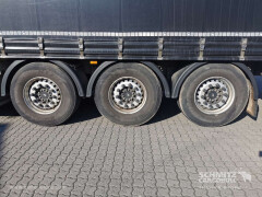 Schmitz Cargobull Curtainsider Standard Getränke 