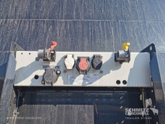 Schmitz Cargobull Curtainsider Standard Getränke 