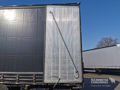Schmitz Cargobull Curtainsider Standard Getränke 