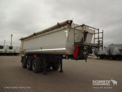 Schmitz Cargobull Tipper Steel half pipe body 28m³ 