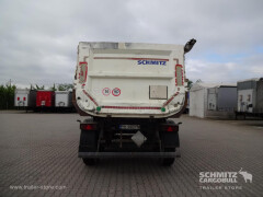 Schmitz Cargobull Tipper Steel half pipe body 28m³ 
