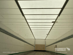 FRUEHAUF Semitrailer Dryfreight Standard Porte relevante 