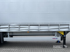 Schmitz Cargobull Curtainsider Mega Getränke 