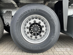 Schmitz Cargobull Curtainsider Standard Getränke 