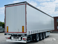 Schmitz Cargobull Curtainsider Standard Getränke 