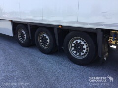 Schmitz Cargobull Reefer Meat hanging system 