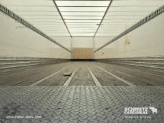 FRUEHAUF Semitrailer Dryfreight Standard Porte relevante 