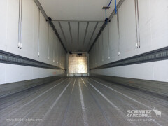 Schmitz Cargobull Tiefkühler Multitemp Doppelstock Trennwand 