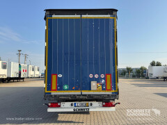 Schmitz Cargobull Curtainsider Varios 