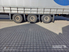 Schmitz Cargobull Curtainsider Mega Getränke 