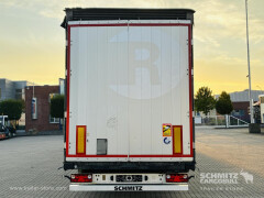 Schmitz Cargobull Curtainsider Mega Getränke 