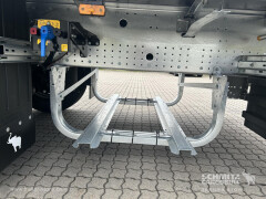 Schmitz Cargobull Curtainsider Standard Getränke 