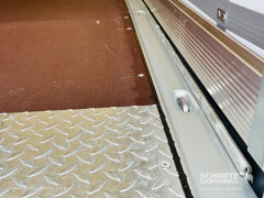 Schmitz Cargobull Curtainsider Standard Getränke 