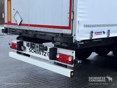Schmitz Cargobull Curtainsider Standard Getränke 