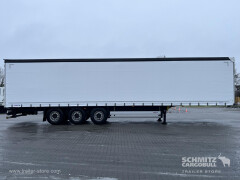 Schmitz Cargobull Curtainsider Standard Getränke 