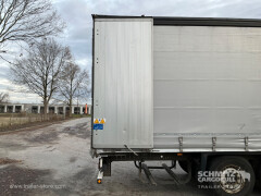 Schmitz Cargobull Curtainsider Standard , Folding wall right 