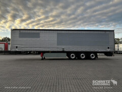Schmitz Cargobull Curtainsider Standard Getränke 