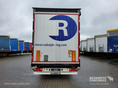 Schmitz Cargobull Curtainsider Mega Getränke 