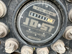 Schmitz Cargobull Semitrailer Tipper Steel half pipe body 30m³ 