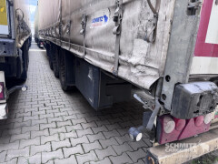 Schmitz Cargobull Curtainsider Mega 