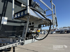 Schmitz Cargobull Tipper Steel half pipe body 24m³ 