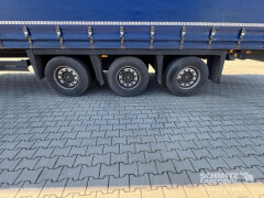 Schmitz Cargobull Curtainsider Mega 