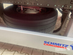 Schmitz Cargobull Curtainsider Mega 