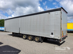Schmitz Cargobull Curtainsider Mega Getränke 
