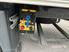 Schmitz Cargobull Reefer Meat hanging system 