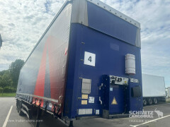 Schmitz Cargobull Semitrailer Curtainsider Mega 