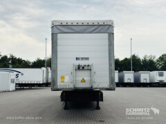 Schmitz Cargobull Curtainsider Standard Getränke 