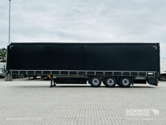 Schmitz Cargobull Curtainsider Standard Getränke 