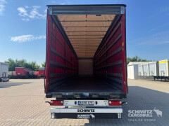 Schmitz Cargobull Curtainsider Mega 