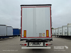Schmitz Cargobull Curtainsider Standard Getränke 
