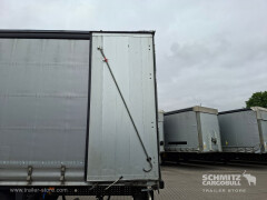 Schmitz Cargobull Curtainsider Standard Getränke 