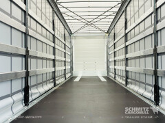 Schmitz Cargobull Curtainsider Mega Getränke 