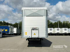 Schmitz Cargobull Curtainsider Mega Getränke 